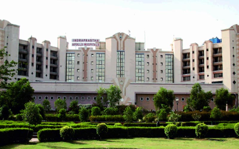 مستشفى أبولو نيودلهي الهند